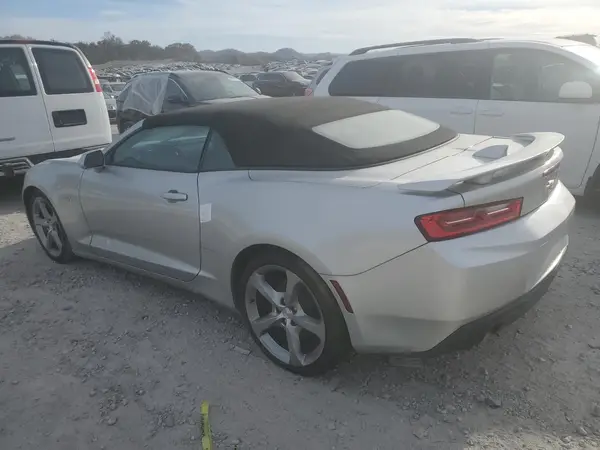 1G1FB3DX2J0167077 2018 CHEVROLET CAMARO - Image 2