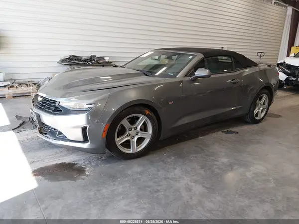 1G1FB3DX2L0104581 2020 CHEVROLET CAMARO - Image 2