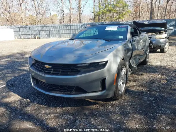 1G1FB3DX2P0132161 2023 CHEVROLET CAMARO - Image 2