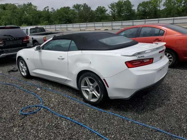1G1FB3DX3J0141667 2018 CHEVROLET CAMARO - Image 2