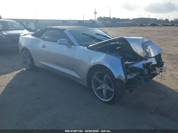 1G1FB3DX4J0119550 2018 CHEVROLET CAMARO - Image 1