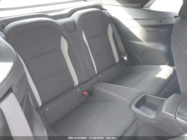 1G1FB3DX4J0131584 2018 CHEVROLET CAMARO - Image 8