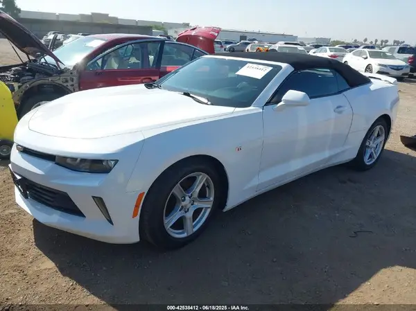 1G1FB3DX4J0157800 2018 CHEVROLET CAMARO - Image 2