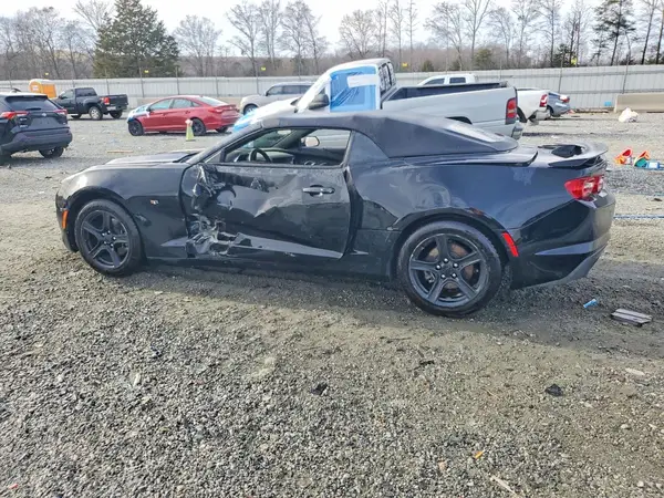 1G1FB3DX4K0139184 2019 CHEVROLET CAMARO - Image 2