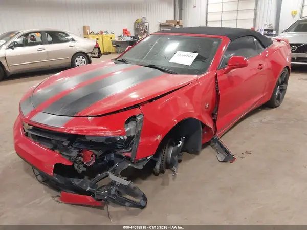 1G1FB3DX5J0118701 2018 CHEVROLET CAMARO - Image 2
