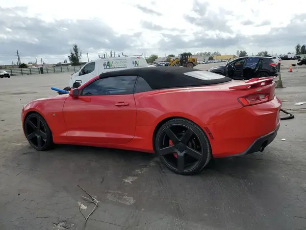 1G1FB3DX5J0146885 2018 CHEVROLET CAMARO - Image 2
