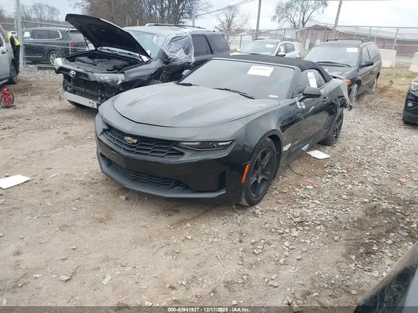 1G1FB3DX5K0126685 2019 CHEVROLET CAMARO - Image 2