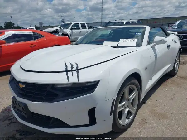 1G1FB3DX5L0128681 2020 CHEVROLET CAMARO - Image 2