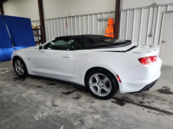 1G1FB3DX5P0155658 2023 CHEVROLET CAMARO - Image 2