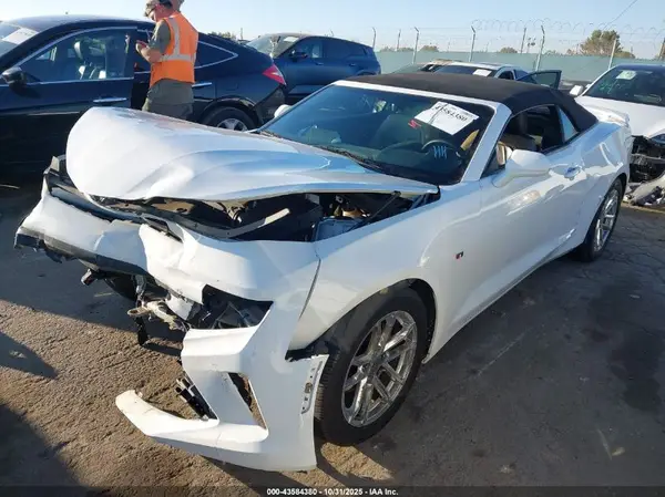 1G1FB3DX6H0114490 2017 CHEVROLET CAMARO - Image 2
