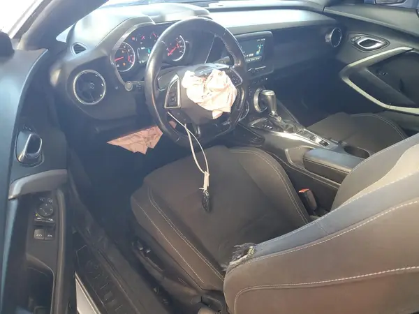 1G1FB3DX6J0132557 2018 CHEVROLET CAMARO - Image 8