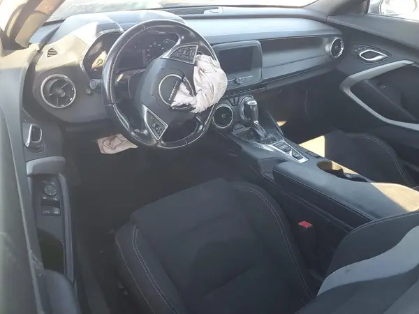 1G1FB3DX6K0142782 2019 CHEVROLET CAMARO - Image 8