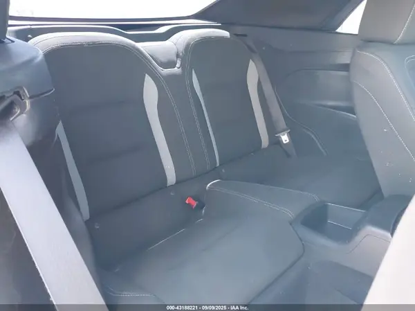 1G1FB3DX6L0102011 2020 CHEVROLET CAMARO - Image 8