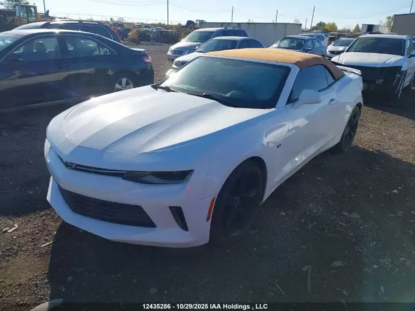 1G1FB3DX7J0174817 2018 CHEVROLET CAMARO - Image 2