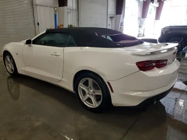 1G1FB3DX7K0113615 2019 CHEVROLET CAMARO - Image 2
