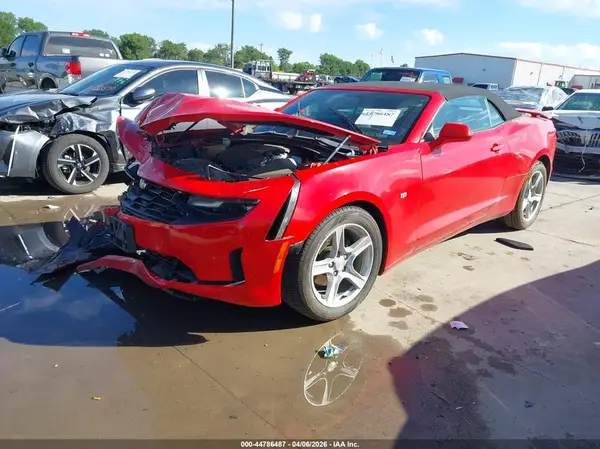 1G1FB3DX7L0108674 2020 CHEVROLET CAMARO - Image 2