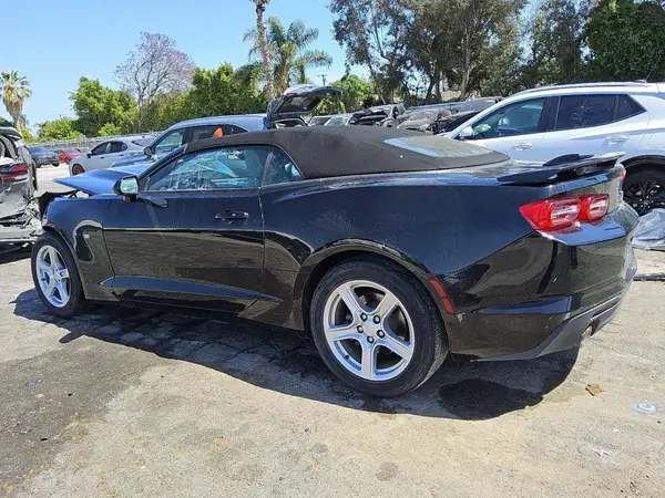 1G1FB3DX7P0140563 2023 CHEVROLET CAMARO - Image 2