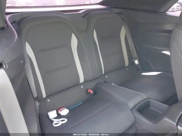 1G1FB3DX8J0124556 2018 CHEVROLET CAMARO - Image 8