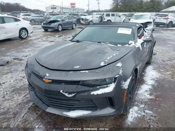 1G1FB3DX8J0124766 2018 CHEVROLET CAMARO - Image 2