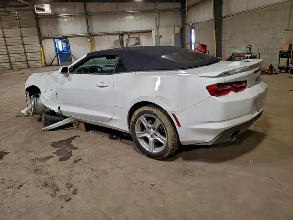 1G1FB3DX8L0117562 2020 CHEVROLET CAMARO - Image 2