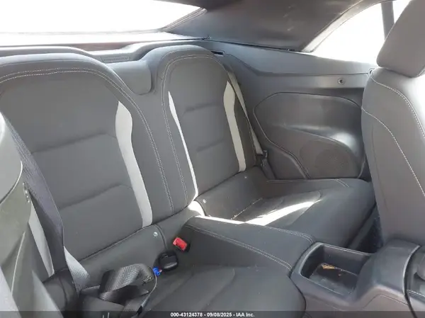 1G1FB3DX9J0151667 2018 CHEVROLET CAMARO - Image 8