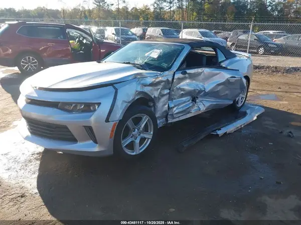 1G1FB3DX9J0167268 2018 CHEVROLET CAMARO - Image 2
