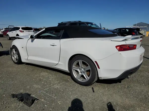 1G1FB3DXXJ0131931 2018 CHEVROLET CAMARO - Image 2