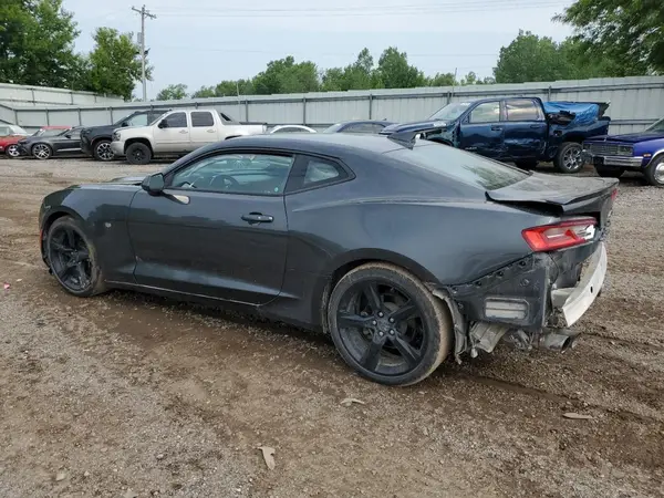 1G1FC1RS0H0129243 2017 CHEVROLET CAMARO - Image 2