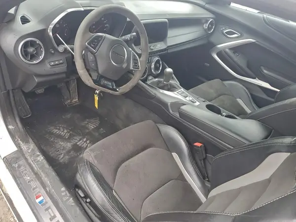 1G1FC1RS2H0162454 2017 CHEVROLET CAMARO - Image 8