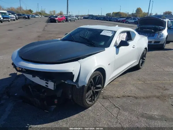 1G1FC1RS3J0100020 2018 CHEVROLET CAMARO - Image 2