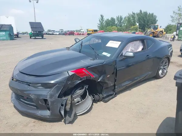 1G1FC1RS3J0171721 2018 CHEVROLET CAMARO - Image 2