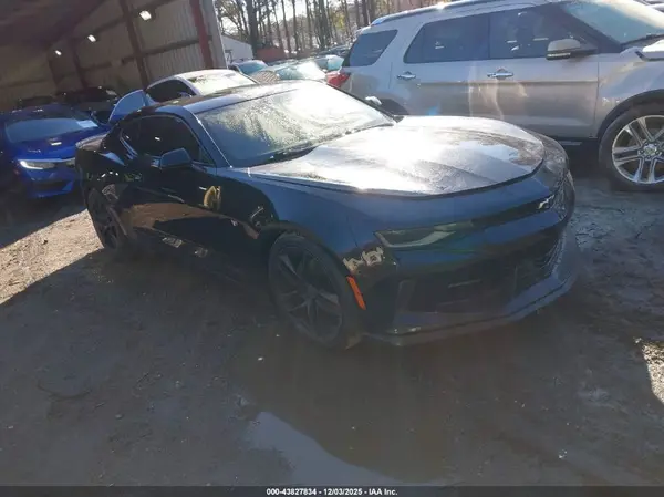 1G1FC1RS4J0129512 2018 CHEVROLET CAMARO - Image 1