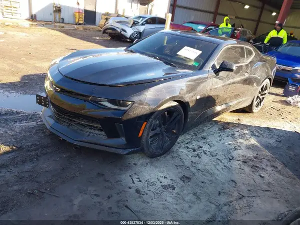 1G1FC1RS4J0129512 2018 CHEVROLET CAMARO - Image 2