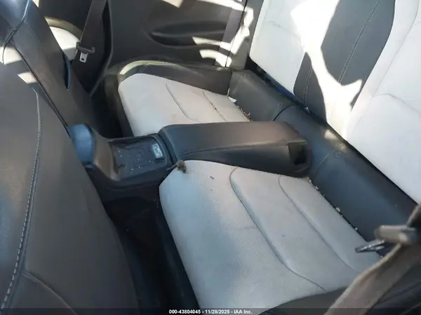 1G1FD1RS0H0136514 2017 CHEVROLET CAMARO - Image 8