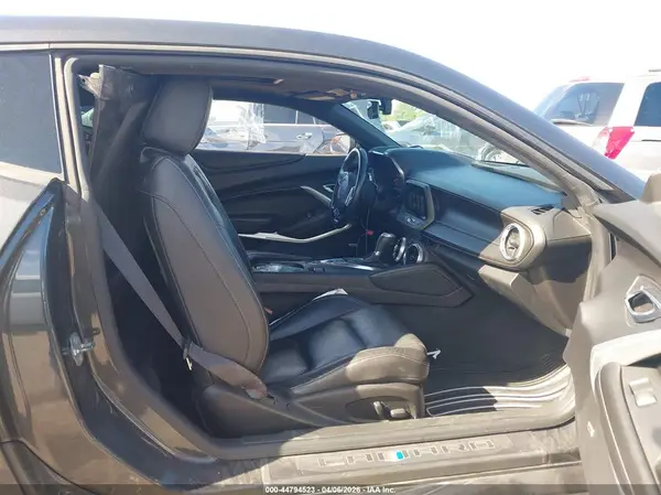 1G1FD1RS0H0183610 2017 CHEVROLET CAMARO - Image 8