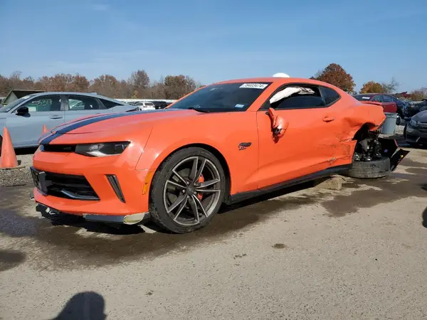 1G1FD1RS0J0158518 2018 CHEVROLET CAMARO - Image 1