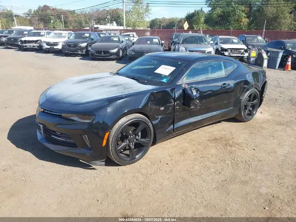 1G1FD1RS1J0133384 2018 CHEVROLET CAMARO - Image 2