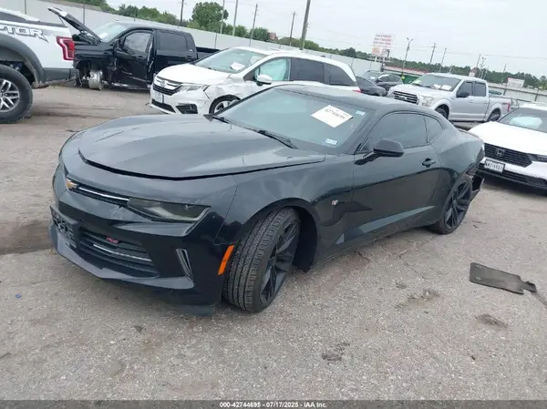 1G1FD1RS1J0154722 2018 CHEVROLET CAMARO - Image 2