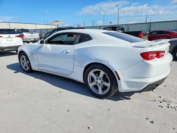 1G1FD1RS2K0157209 2019 CHEVROLET CAMARO - Image 2