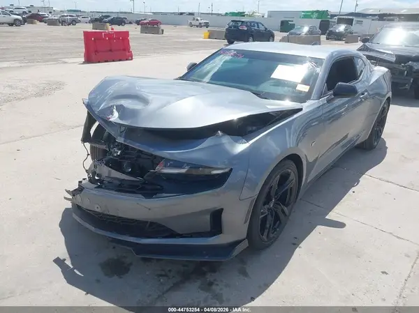 1G1FD1RS2M0138954 2021 CHEVROLET CAMARO - Image 2