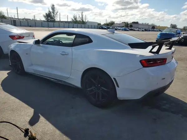 1G1FD1RS3G0132407 2016 CHEVROLET CAMARO - Image 2