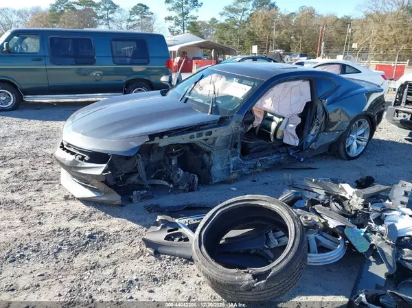 1G1FD1RS4H0104858 2017 CHEVROLET CAMARO - Image 2