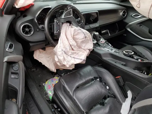 1G1FD1RS6H0123038 2017 CHEVROLET CAMARO - Image 8