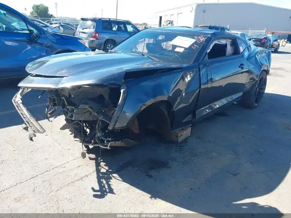 1G1FD1RS6H0124545 2017 CHEVROLET CAMARO - Image 2