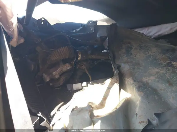 1G1FD1RS6H0124545 2017 CHEVROLET CAMARO - Image 8