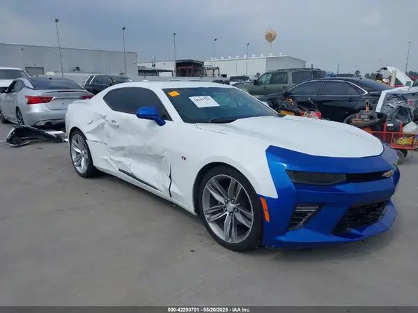 1G1FD1RS6H0143712 2017 CHEVROLET CAMARO - Image 1