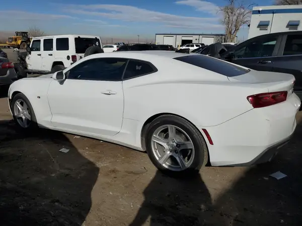 1G1FD1RS6H0144391 2017 CHEVROLET CAMARO - Image 2