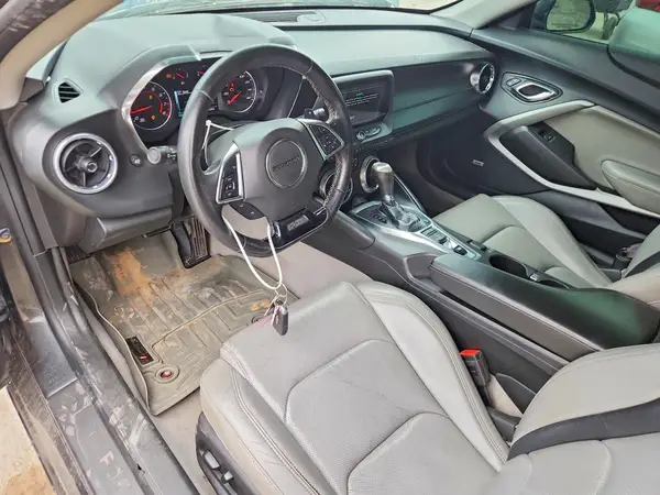 1G1FD1RS6H0166519 2017 CHEVROLET CAMARO - Image 8