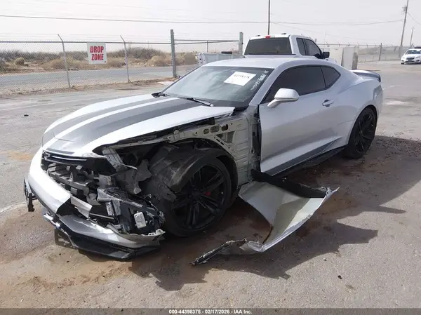 1G1FD1RS6J0156790 2018 CHEVROLET CAMARO - Image 2
