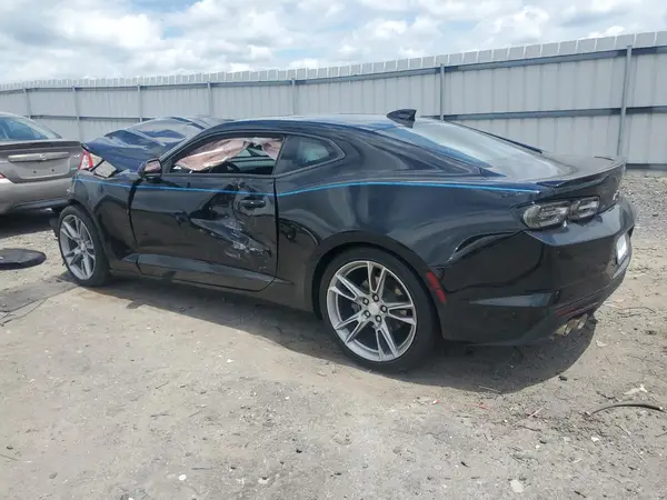 1G1FD1RS6M0129741 2021 CHEVROLET CAMARO - Image 2